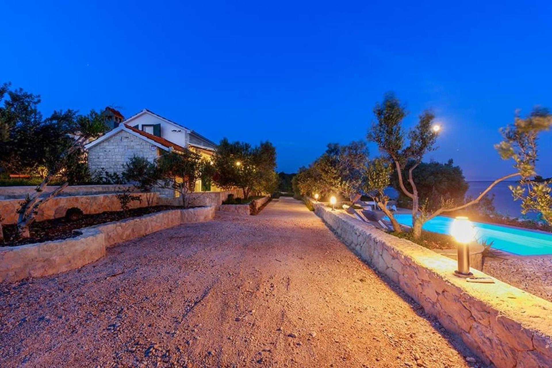 Traditional Dalmatian Stone House By The Sea Okrug Gornji Buitenkant foto